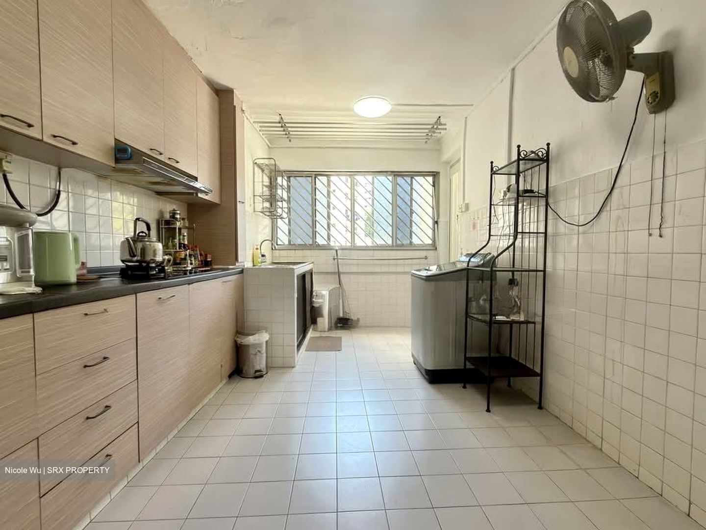 Blk 247 Jurong East Street 24 (Jurong East), HDB 3 Rooms #589154221